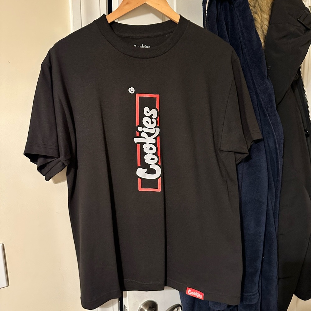 Brand New No Tags Men’s Cookies Brand Designer Shirt